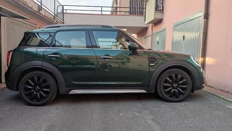 Usata Mini One D Countryman Business 116 CV (85 kW) 2019 Verde SUV