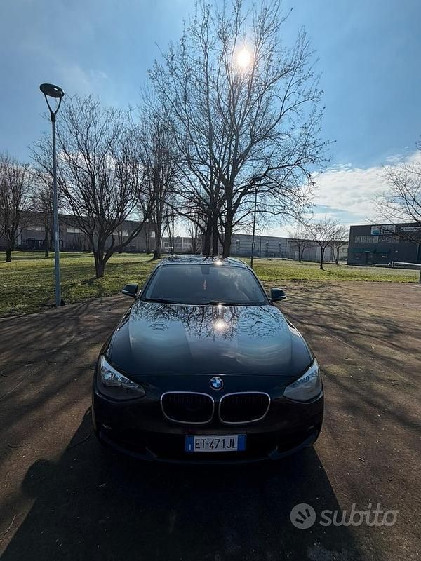 Usata BMW 118 143 CV (105 kW) 2013 Nero Utilitaria