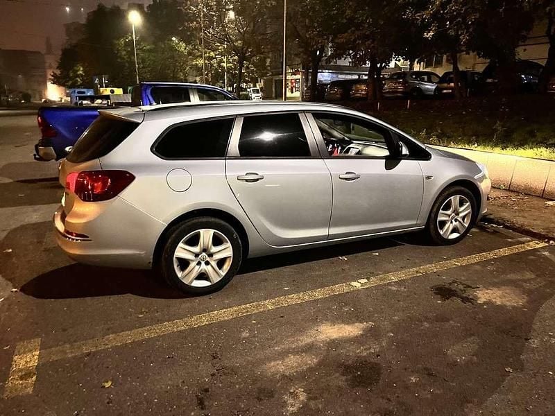 Usata Opel Astra Cosmo 110 CV (80 kW) 2015 Station wagon
