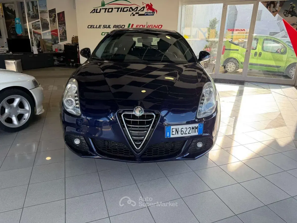 Usata Alfa Romeo Giulietta Progression 105 CV (77 kW) 2012 Blu/azzurro Utilitaria