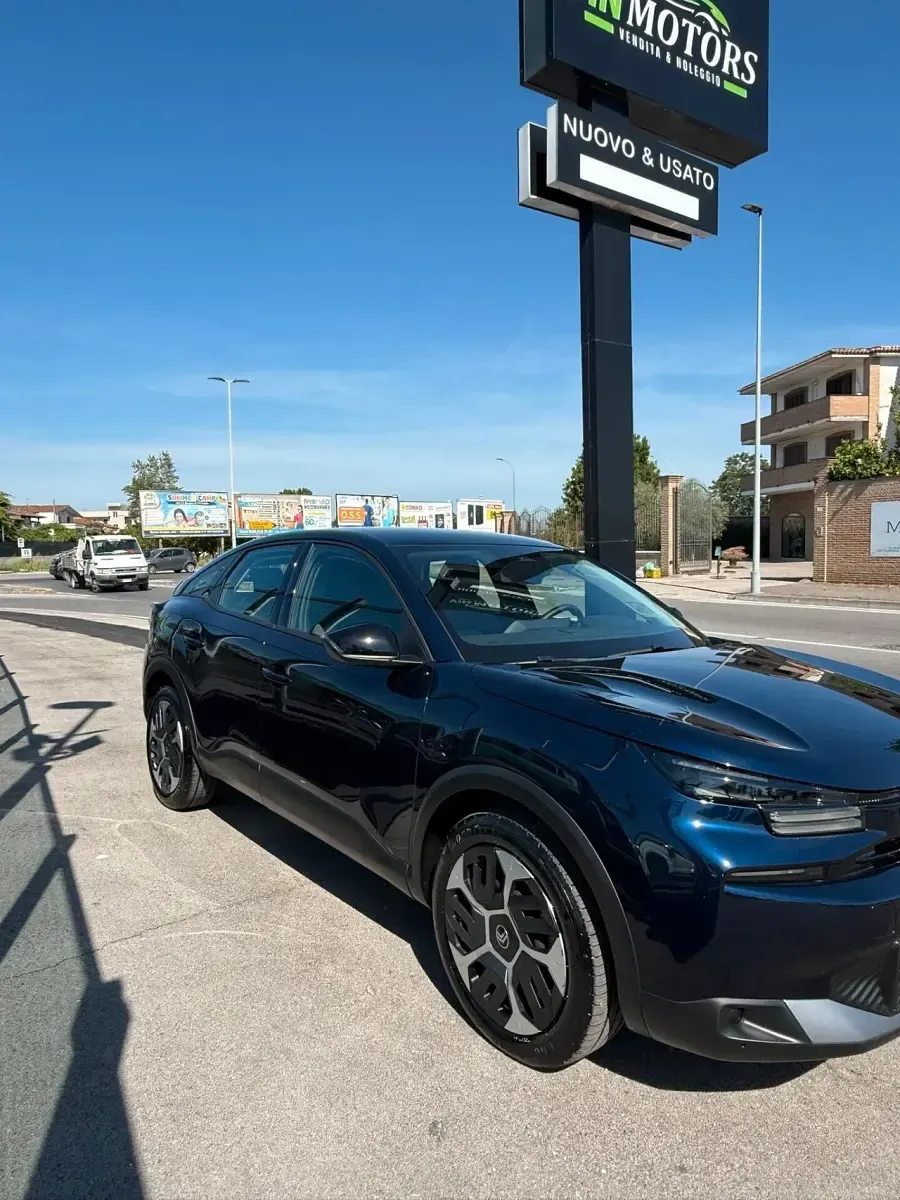 Usata Citroën C4 135 CV (99 kW) 2025 Blu SUV