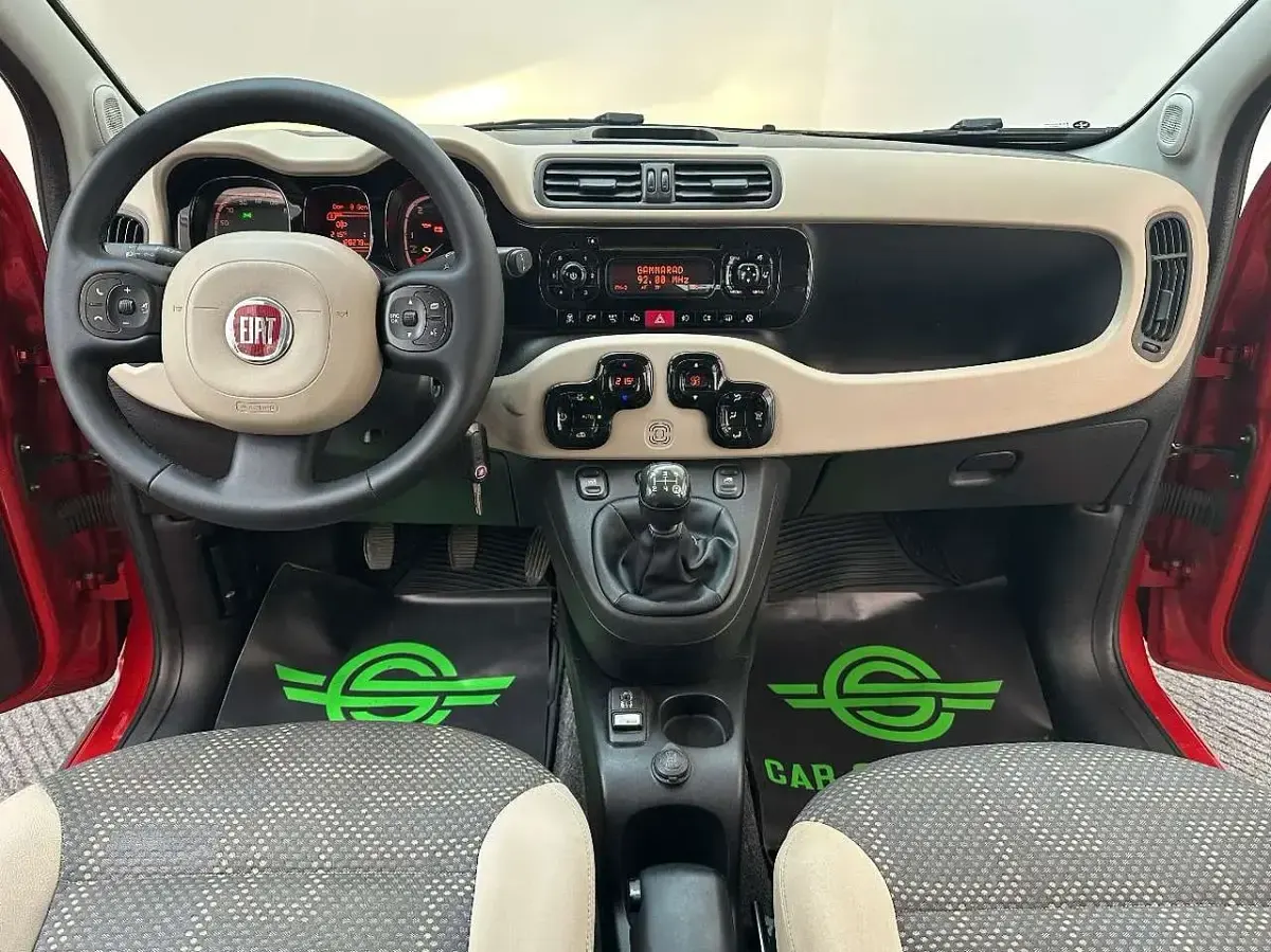 Usata Fiat Panda 4x4 75 CV (55 kW) 2013 Rosso Utilitaria