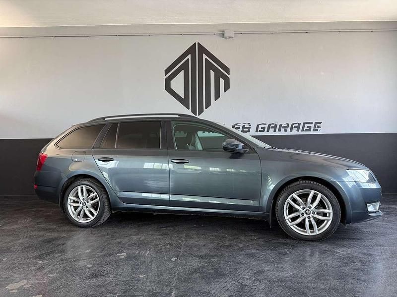 Usata Skoda Octavia Executive 110 CV (80 kW) 2017 Other Station wagon