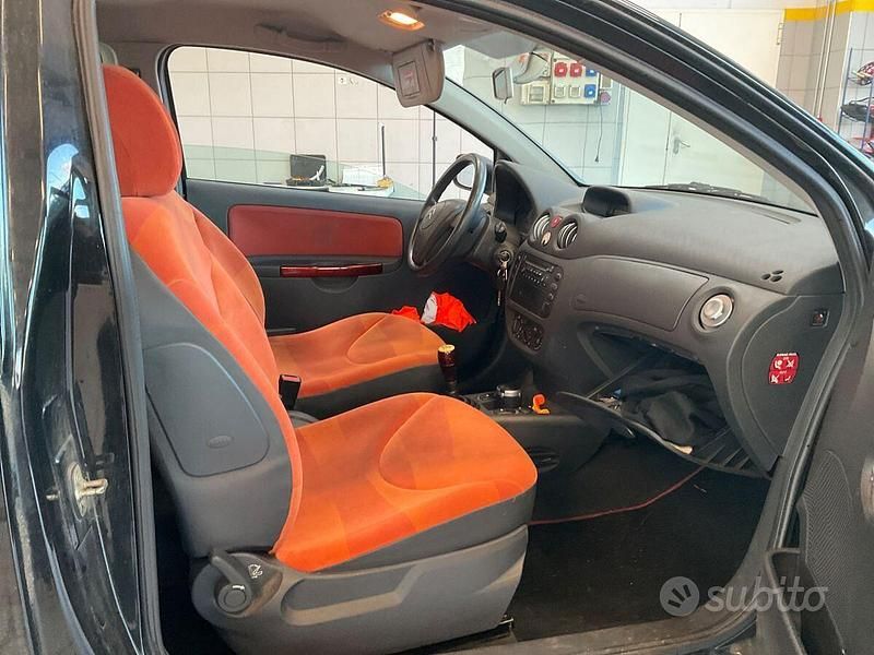 Usata Citroën C2 VTR Sport 73 CV (53 kW) 2004 Nero Utilitaria