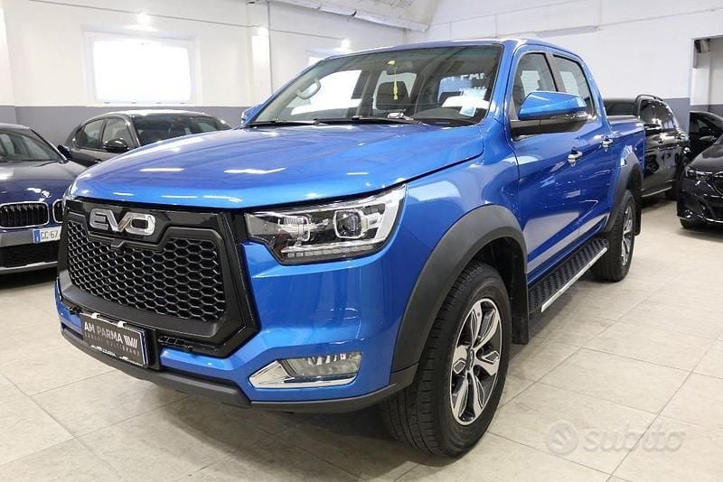 Usata EVO Cross 4 136 CV (100 kW) 2023 Blu Pick-up