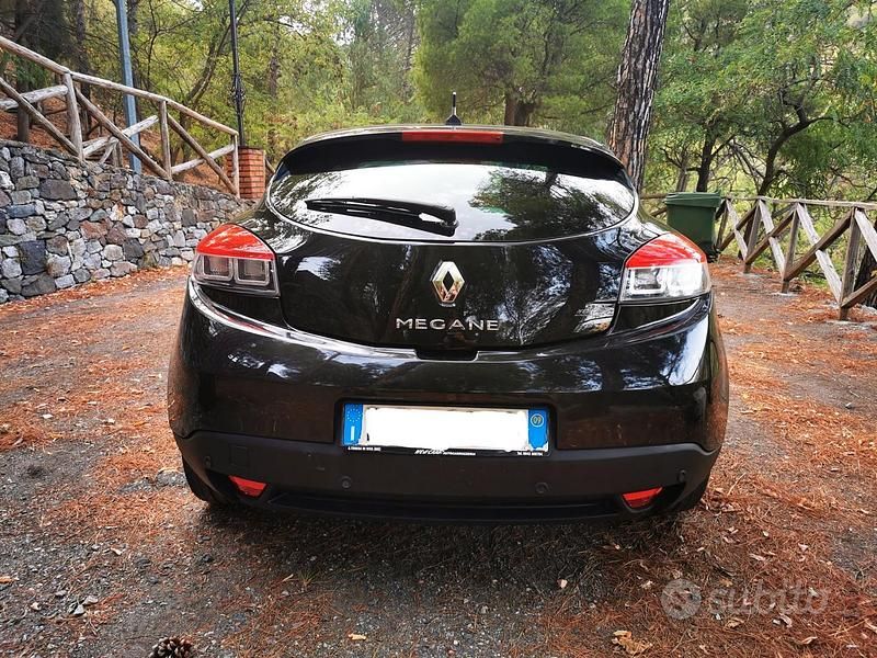 Usata Renault Mégane Coupé 130 CV (95 kW) 2009 Nero Coupé