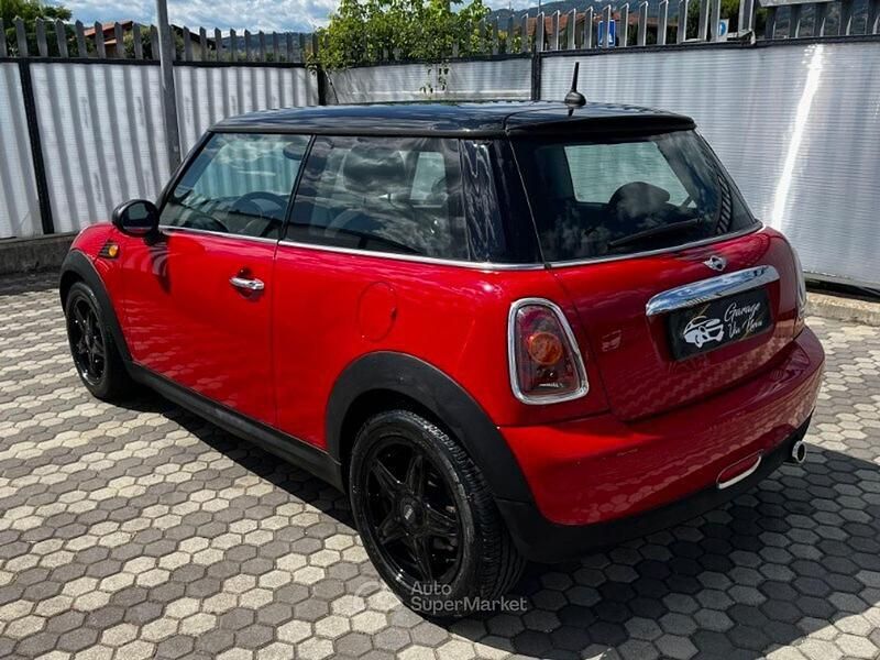 Usata Mini Cooper Clubman Chili 120 CV (88 kW) 2007 Rosso Station wagon
