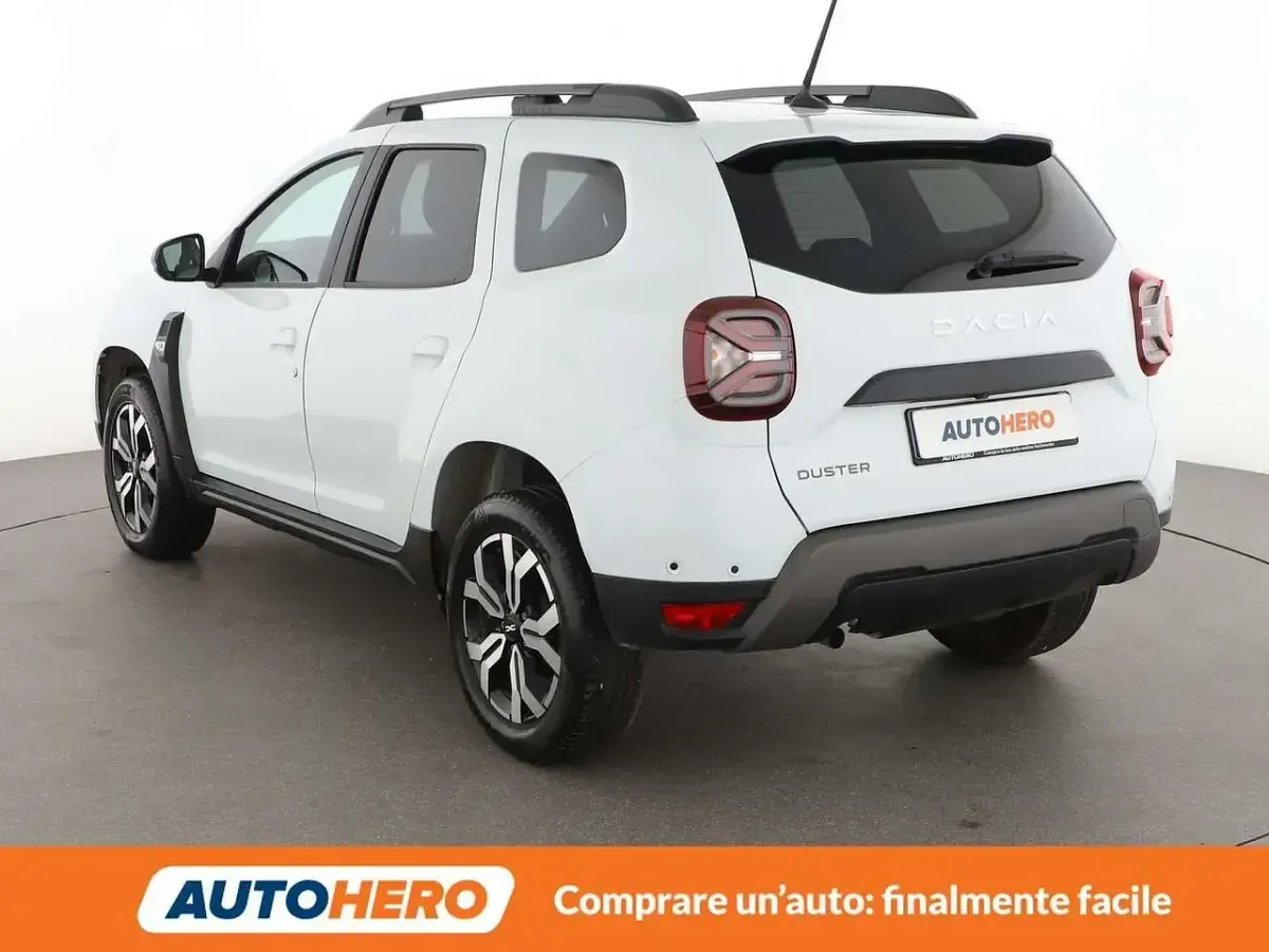 Usata Dacia Duster Journey 116 CV (85 kW) 2024 Bianco SUV