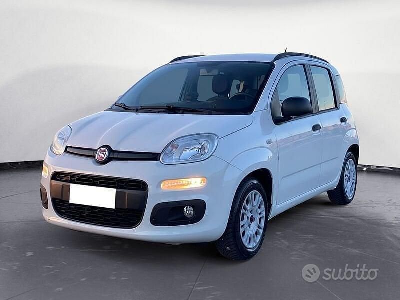 Usata Fiat Panda Easy 69 CV (50 kW) 2017 Bianco Berlina