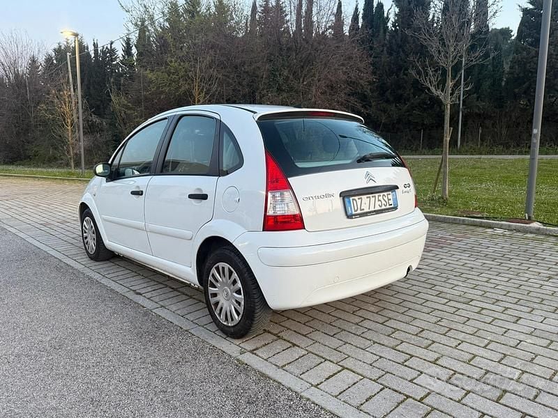 Usata Citroën C3 73 CV (53 kW) 2010 Bianco Utilitaria