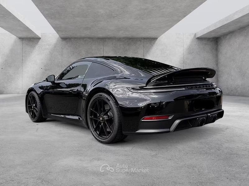 Second-hand Porsche 911 541 CP (397 kW) 2025 Negru Coupe