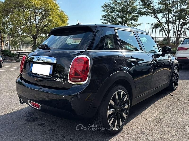 Occasion Mini Cooper D Hype 116 ch (85 kW) 2018 Noir Citadine