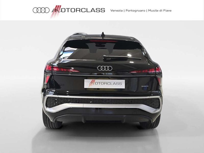 Nuova Audi Q3 Sportback S-Line 204 CV (150 kW) 2026 Nero mito metallizzato SUV