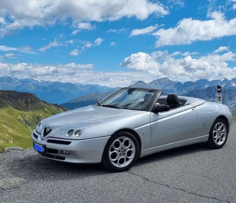 Usata 2003 Alfa Romeo Spider Cabrio | 12.200 € (Buon prezzo) - Immagine 1/4