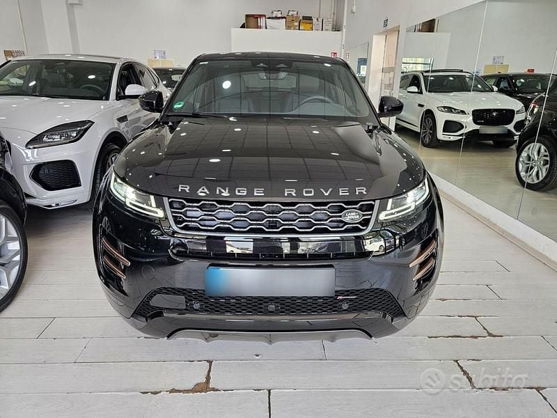 Usata Land Rover Range Rover evoque SE Dynamic 163 CV (119 kW) 2023 Santorini black SUV