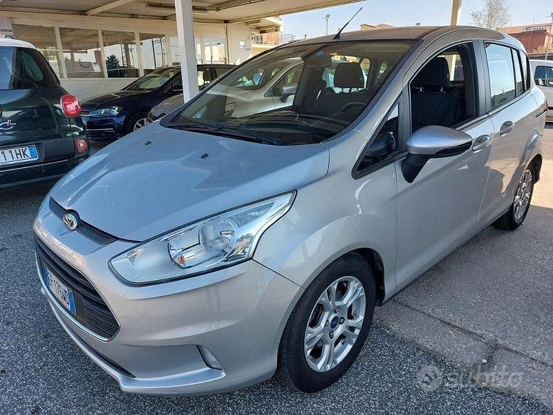 Usata Ford B-MAX Business Edition 95 CV (69 kW) 2013 Grigio Monovolume