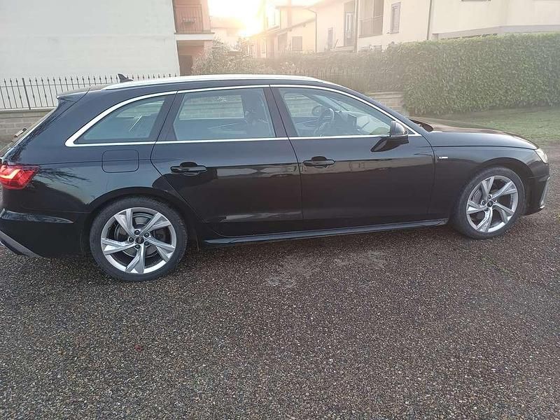 Usata Audi A4 S-Line 204 CV (150 kW) 2021 Nero Station wagon