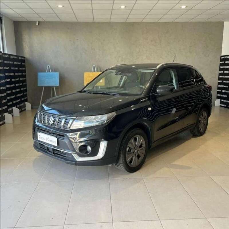 Usata Suzuki Vitara Cool 129 CV (94 kW) 2020 Nero SUV
