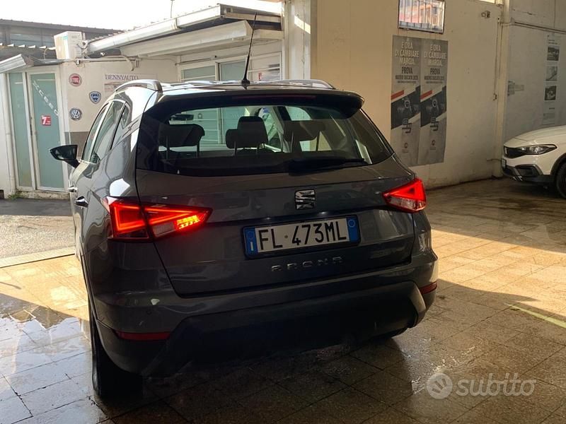 Usata Seat Arona XCELLENCE 95 CV (69 kW) 2018 Grigio SUV