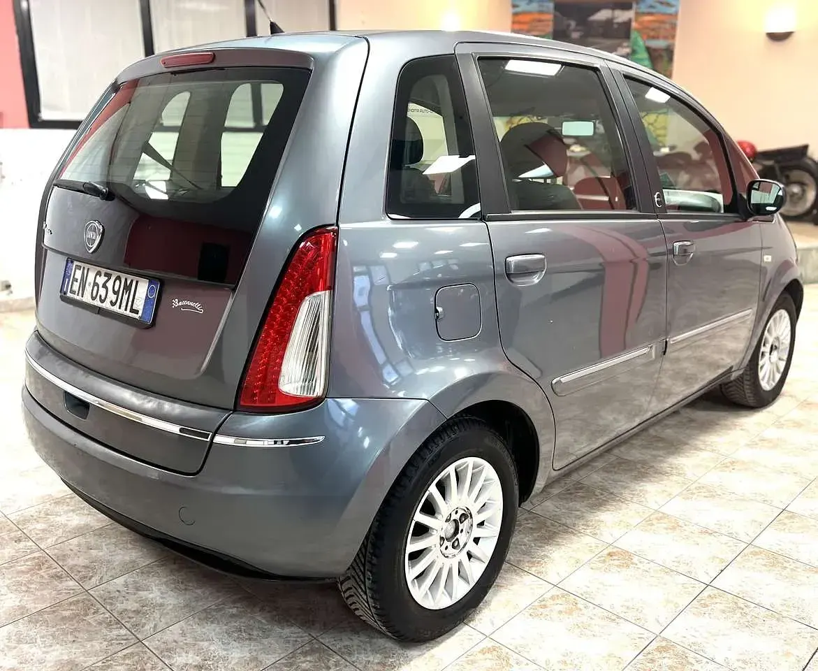 Usata Lancia Musa 77 CV (56 kW) 2012 Other Monovolume