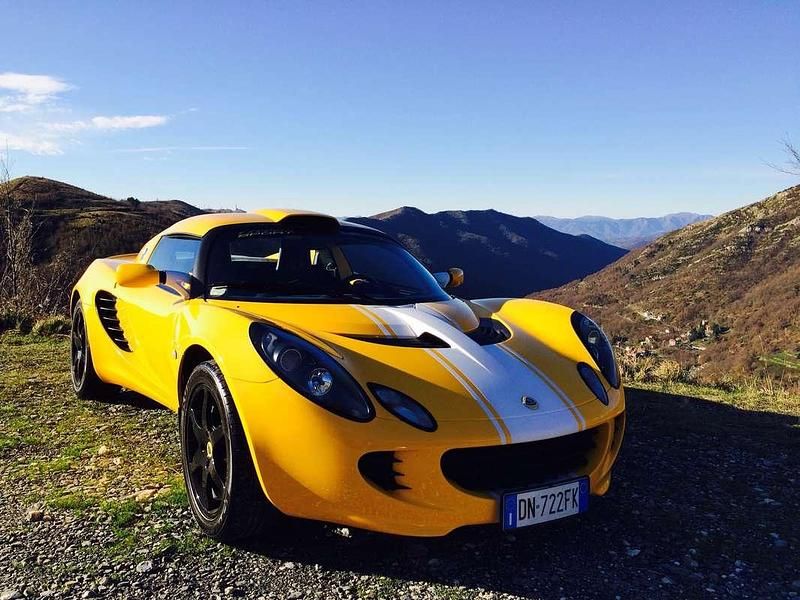 Usata Lotus Elise 136 CV (100 kW) 2008 Giallo Cabrio
