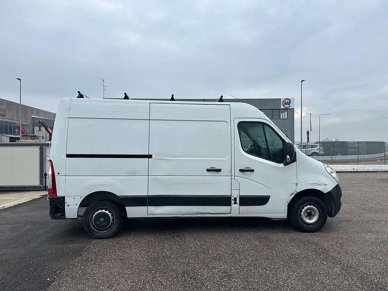 Usata Opel Movano 110 CV (80 kW) 2015 Bianco Monovolume