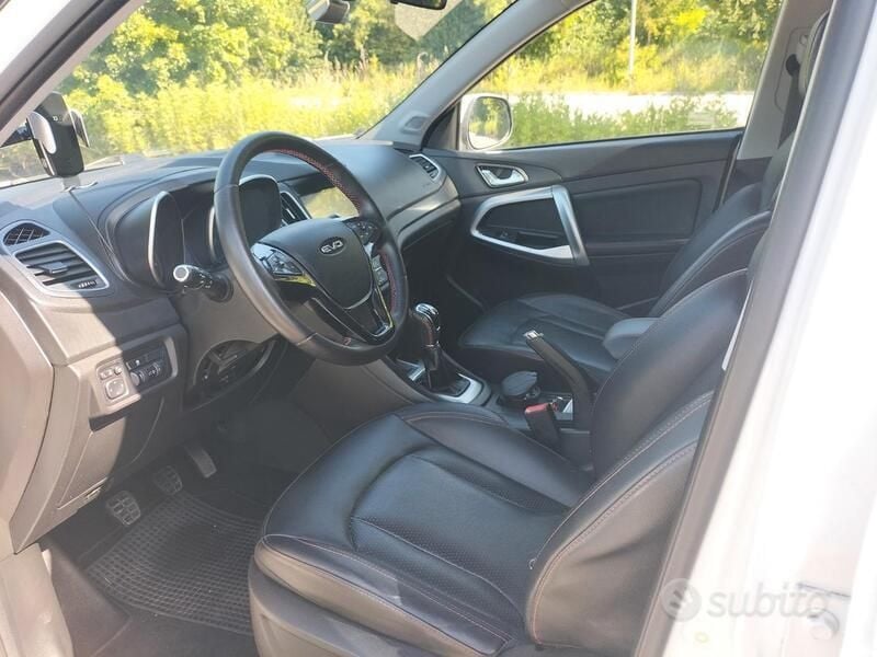 Usata EVO Evo 6 150 CV (110 kW) 2021 Bianco SUV