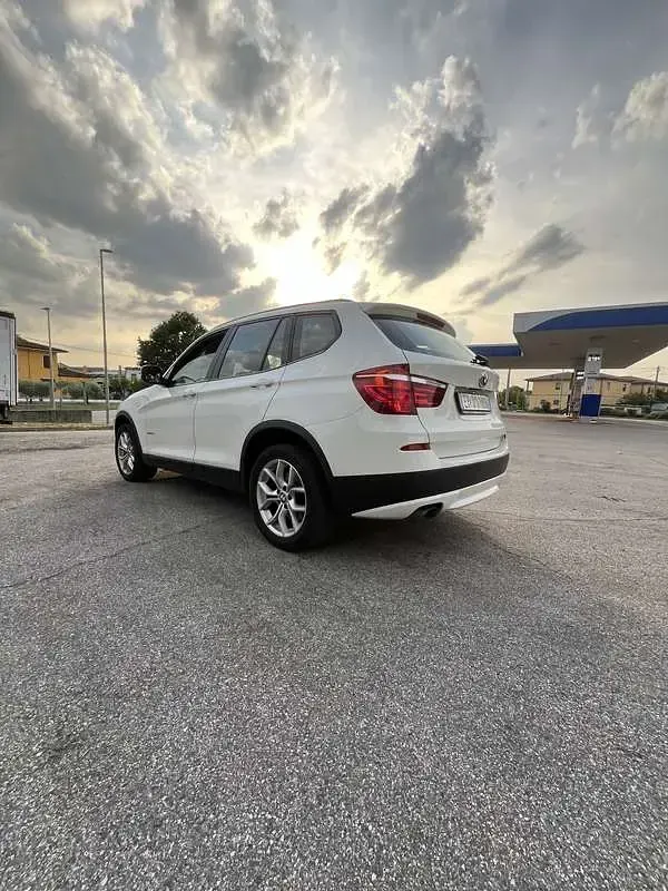 Usata BMW X3 Comfort Edition 150 CV (110 kW) 2012 Bianco SUV