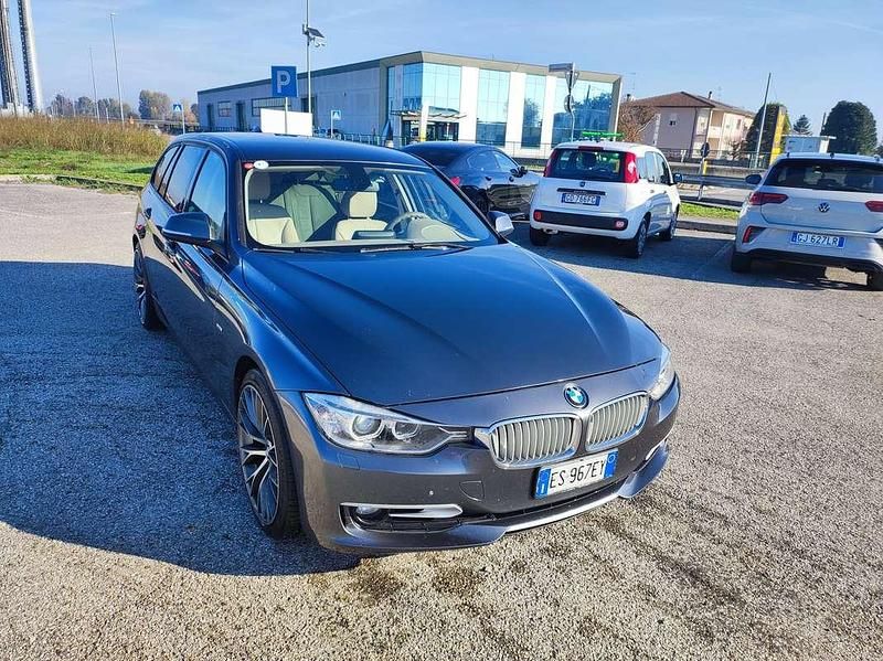 Usata BMW 320 184 CV (135 kW) 2013 Grigio Station wagon