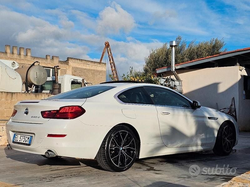 Usata BMW 640 Comfort Edition 313 CV (230 kW) 2012 Bianco Coupé