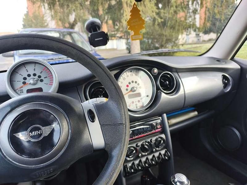 Usata Mini One D 75 CV (55 kW) 2006 Utilitaria