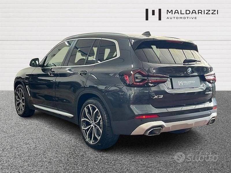 Usata BMW X3 Efficient Dynamics 292 CV (214 kW) 2021 Grigio SUV