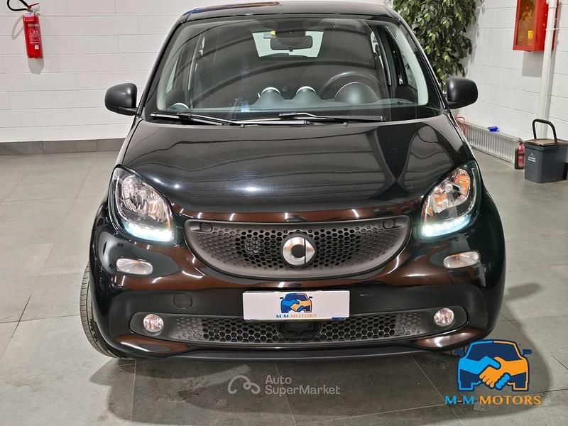 Usata Smart ForFour Passion 71 CV (52 kW) 2018 Nero Utilitaria