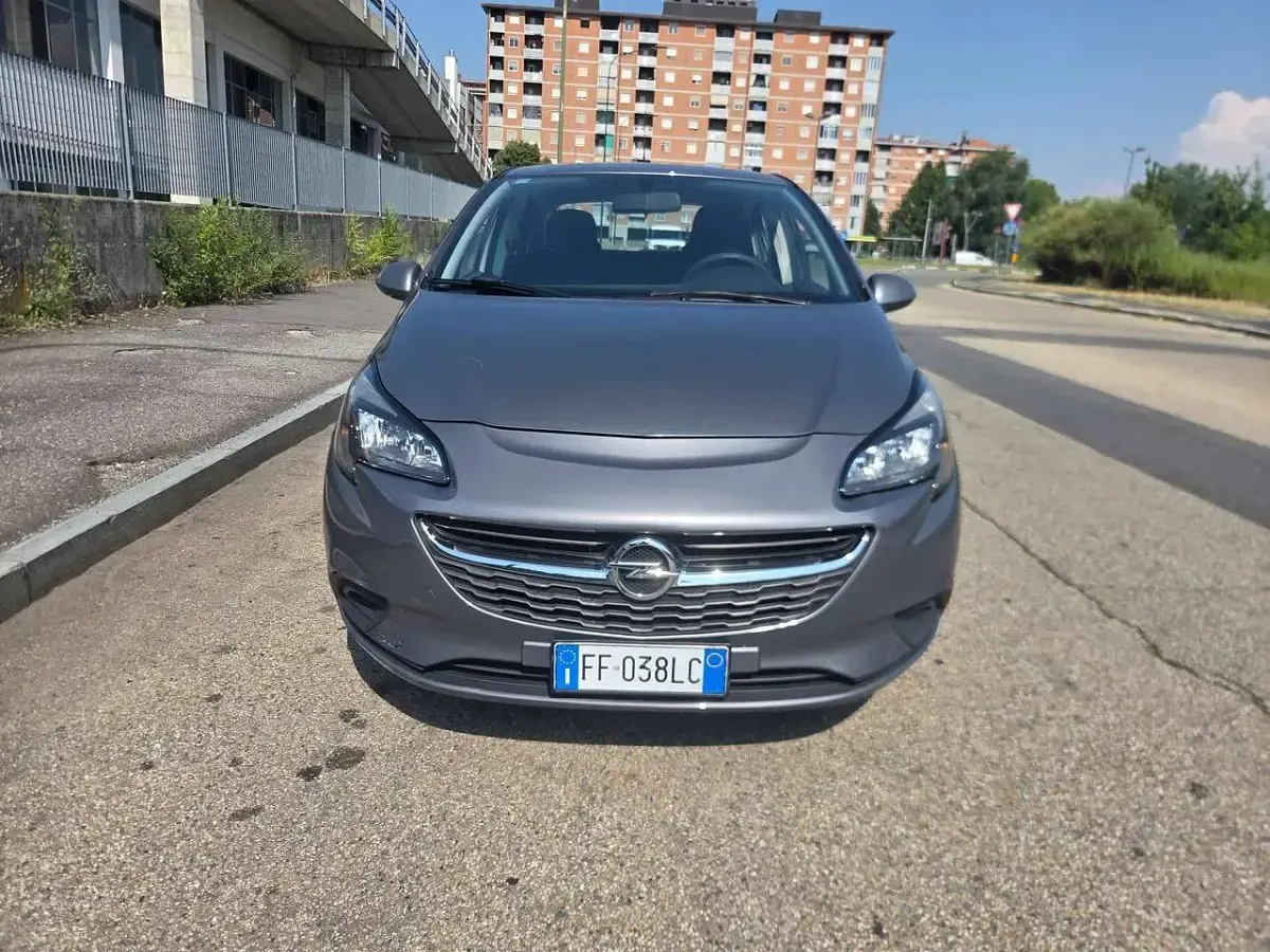 Usata Opel Corsa 90 CV (66 kW) 2016 Grigio Utilitaria