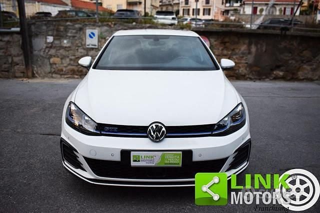 Usata VW Golf VII GTE 204 CV (150 kW) 2018 Bianco Berlina