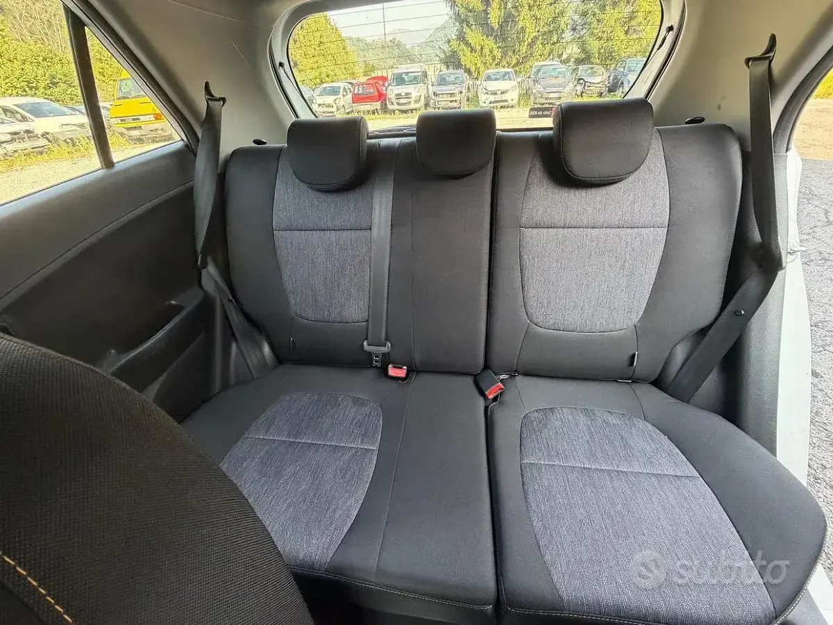 Usata Kia Picanto 66 CV (48 kW) 2016 Bianco Utilitaria