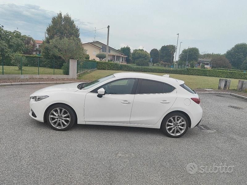 Usata Mazda 3 Sports-Line 150 CV (110 kW) 2014 Bianco Berlina