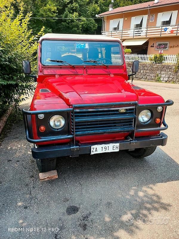 Rosso Usata 1998 Land Rover Defender SUV | 22.000 € (Buon prezzo) - Immagine 1/4