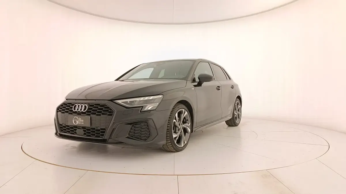Usata Audi A3 S-Line 150 CV (110 kW) 2023 Berlina