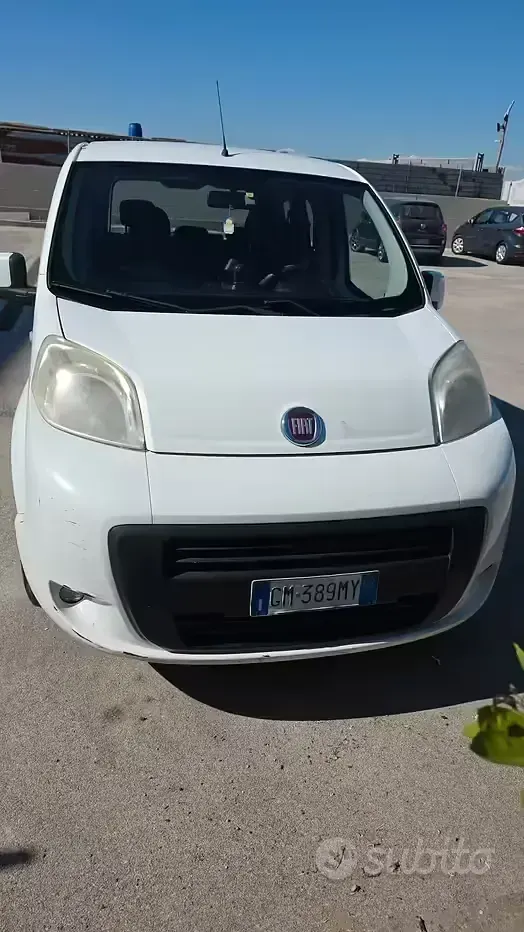 Usata Fiat Qubo Trekking 77 CV (56 kW) 2013 Bianco Monovolume