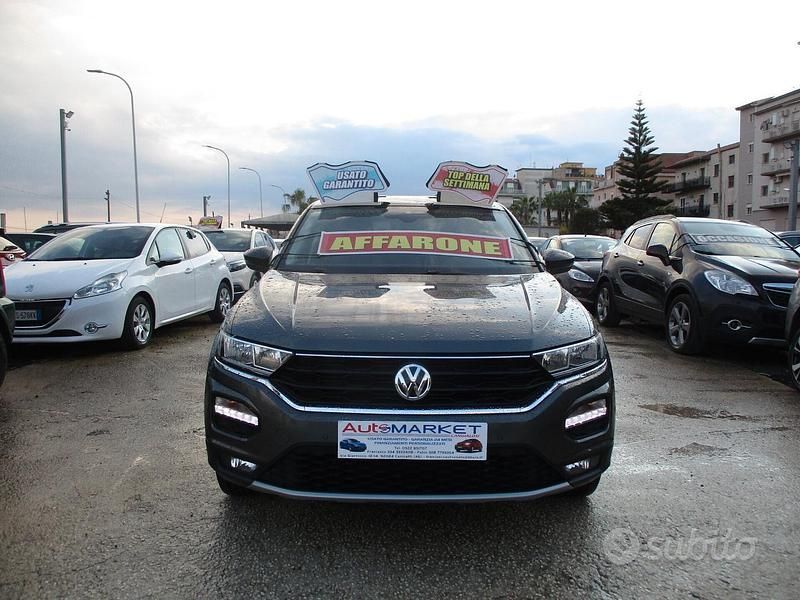 Usata VW T-Roc 115 CV (84 kW) 2018 Grigio SUV