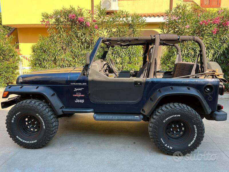 Usato 2000 Jeep Wrangler 4.0 Benzin 177 CV (21.000 €) | Calabria | AutoUncle