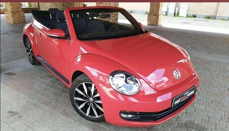Usata VW Beetle 160 CV (117 kW) 2014 Rosso Utilitaria