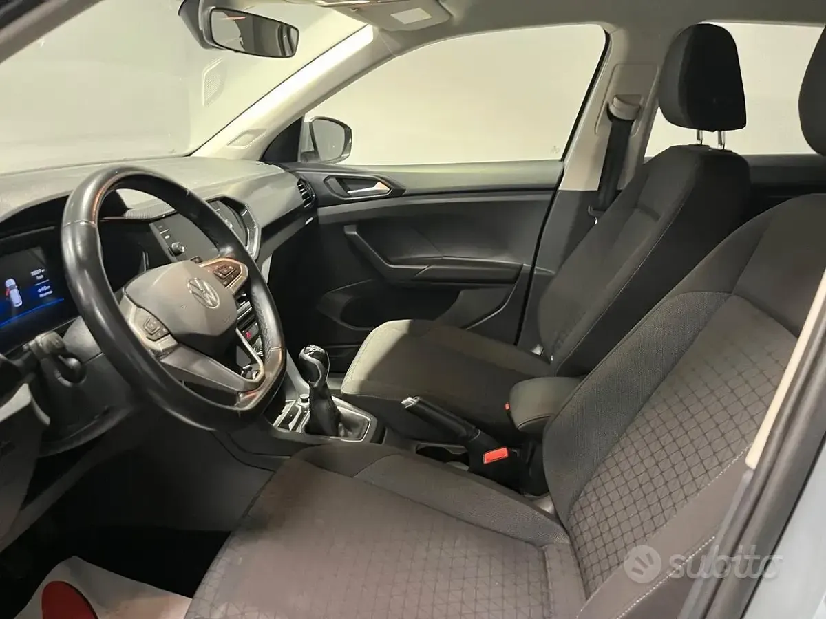 Usata VW T-Cross Style 95 CV (69 kW) 2023 Grigio SUV