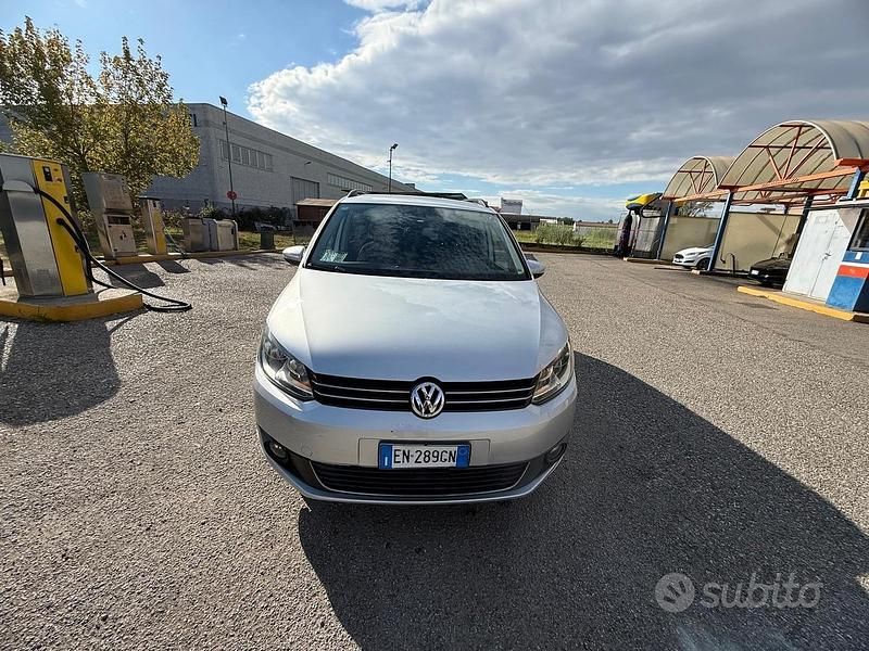 Usata VW Touran Highline 150 CV (110 kW) 2012 Grigio Monovolume