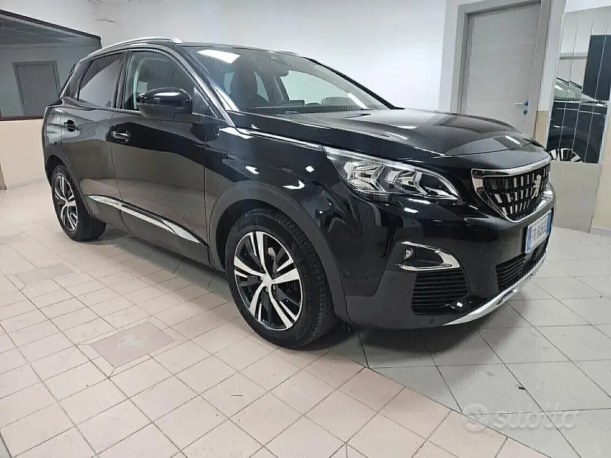 Usata Peugeot 3008 Allure 131 CV (96 kW) 2018 Nero SUV