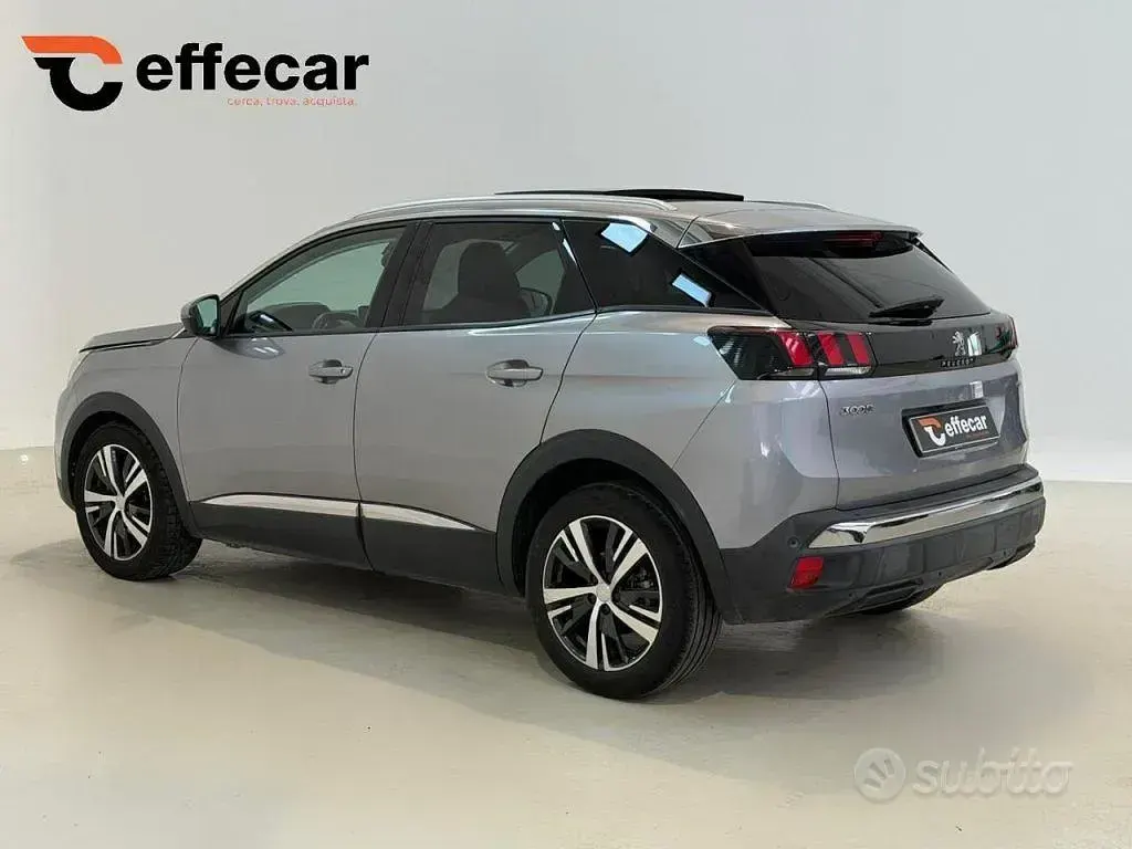 Usata Peugeot 3008 Allure 131 CV (96 kW) 2017 Grigio SUV
