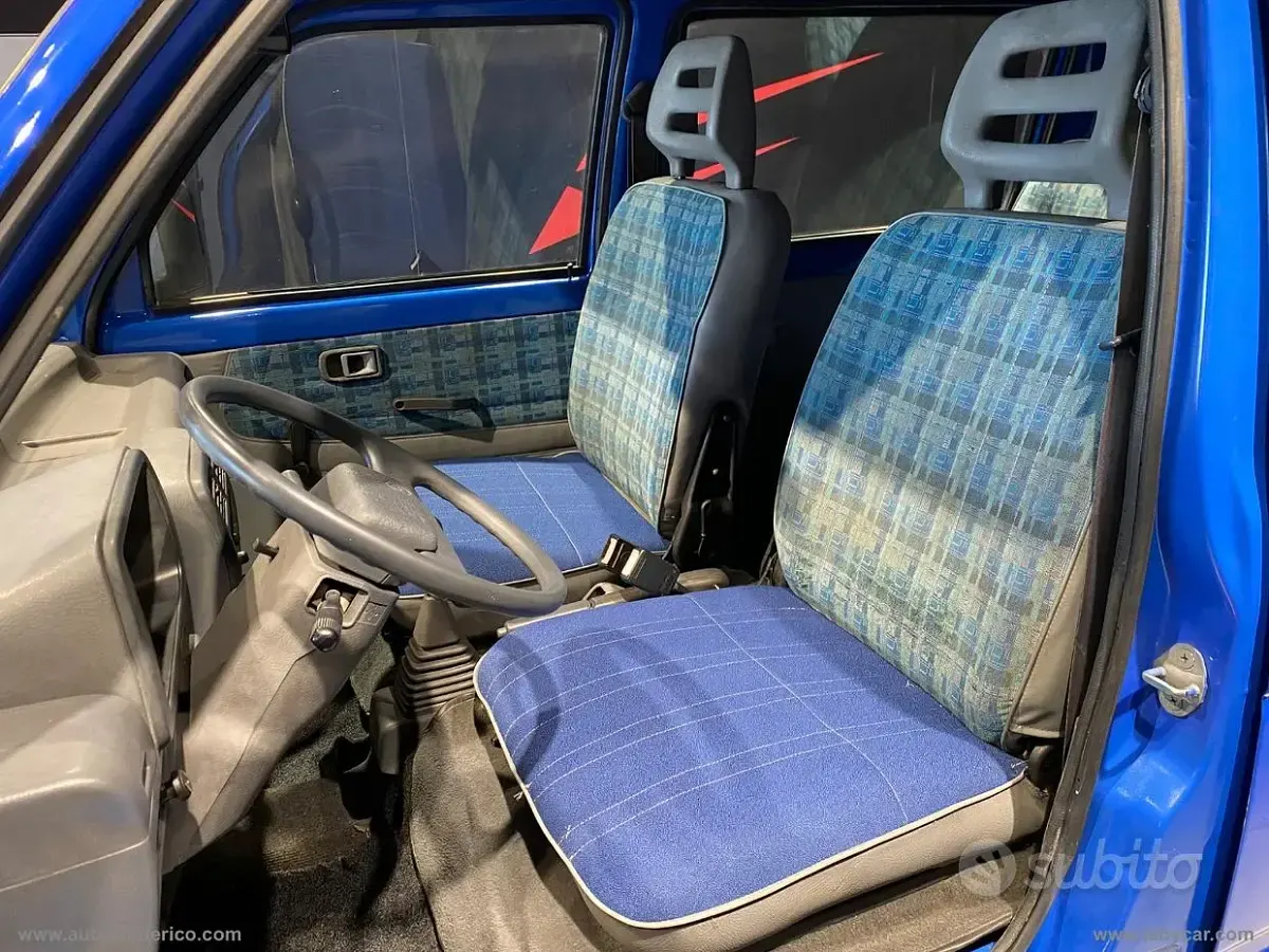 Usata Piaggio Porter 45 CV (33 kW) 1995 Blu Berlina