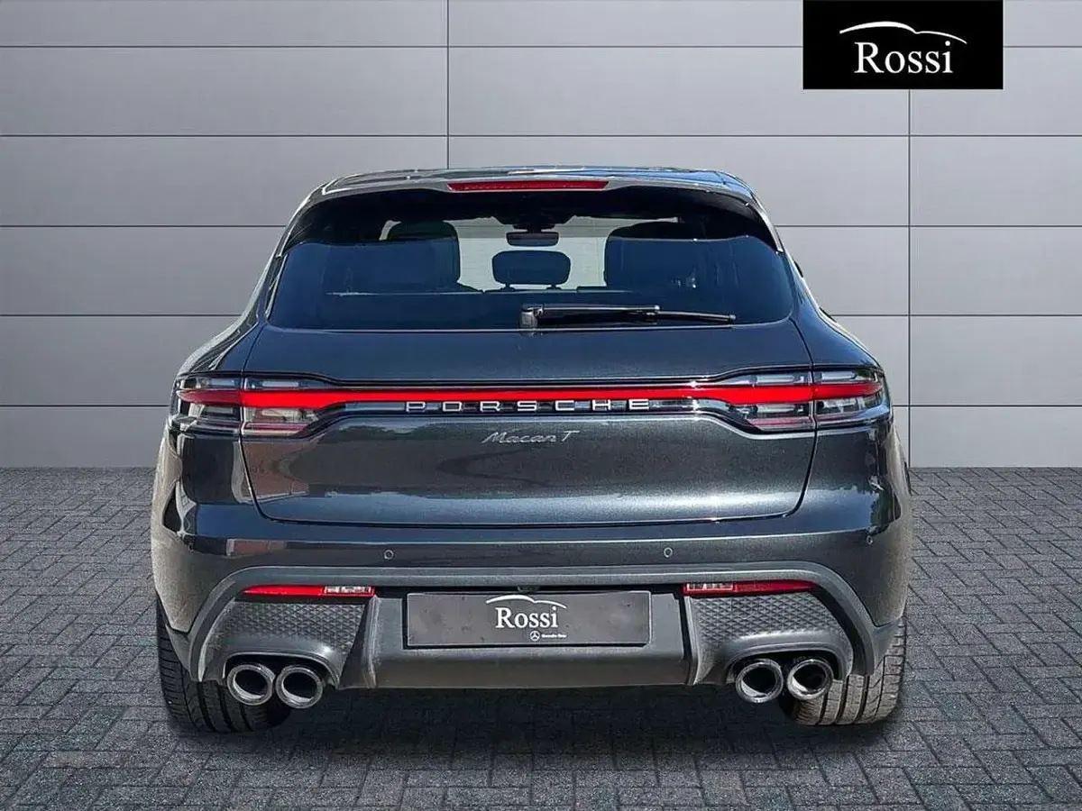 Usata Porsche Macan 265 CV (194 kW) 2022 Grigio scuro metallizzato SUV