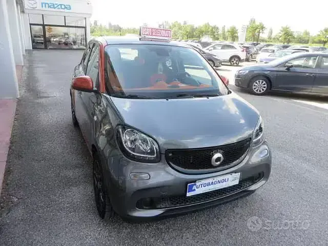 Usata Smart ForFour Edition #1 71 CV (52 kW) 2016 Grigio Utilitaria